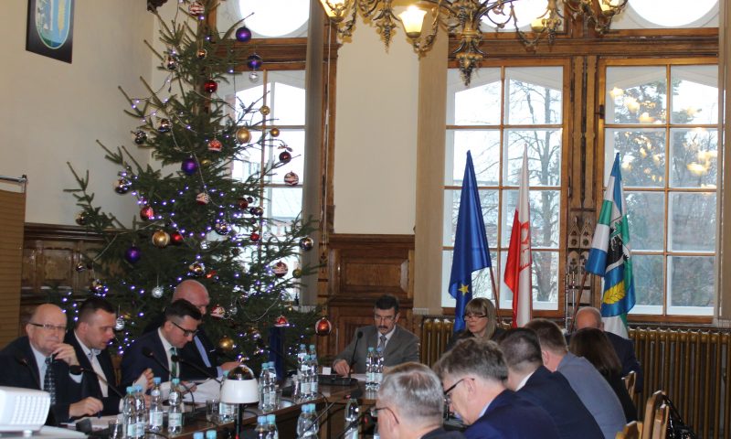 IV sesja VI kadencji Rady Powiatu w Kętrzynie