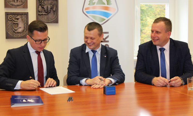 Kolejne umowy inwestycyjne podpisane