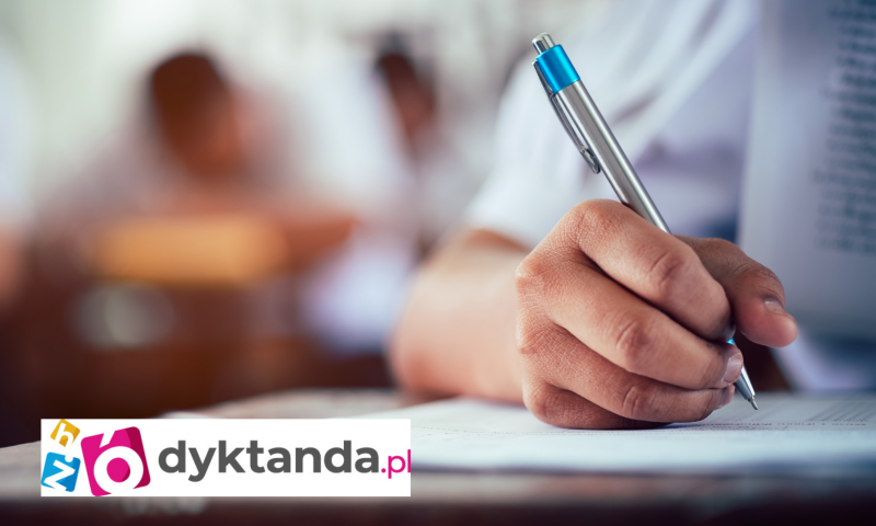 Zapraszamy uczniów klas ósmych do przetestowania swojej wiedzy na             próbnych egzaminach ósmoklasisty na dyktanda.pl